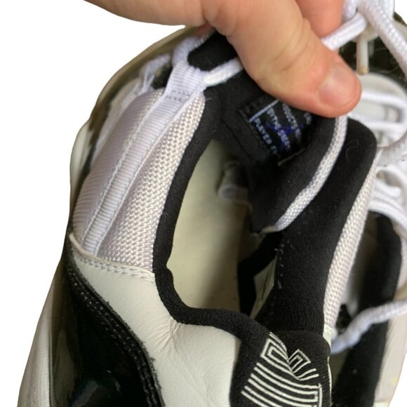 Rare 2014 Air Jordan 11 Retro Low Concord Size 9.5 - Picture 11 of 12